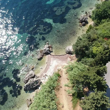 Otel Siora Leni Benitses (Corfu)