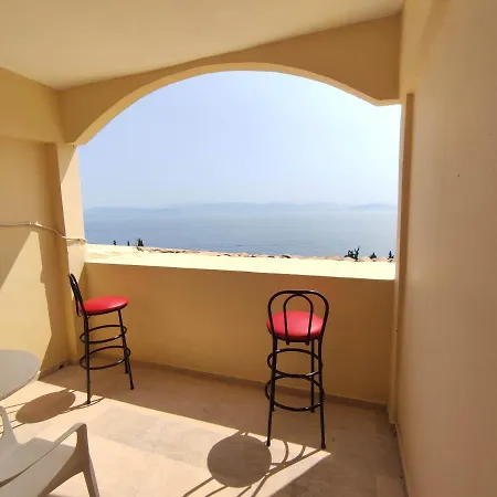 Siora Leni Otel Benitses (Corfu)