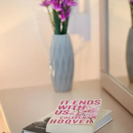 Siora Leni 2* بينيتسيس