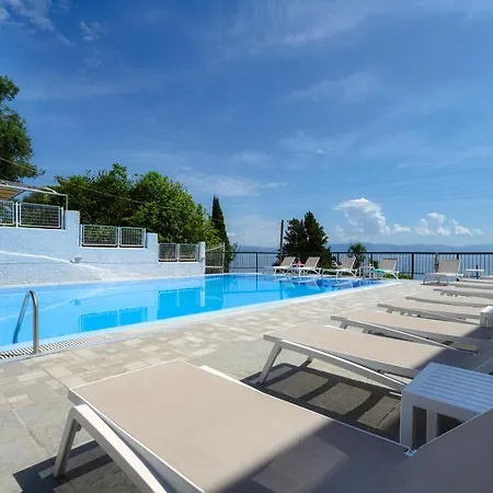 Siora Leni Hotel Benitses (Corfu)